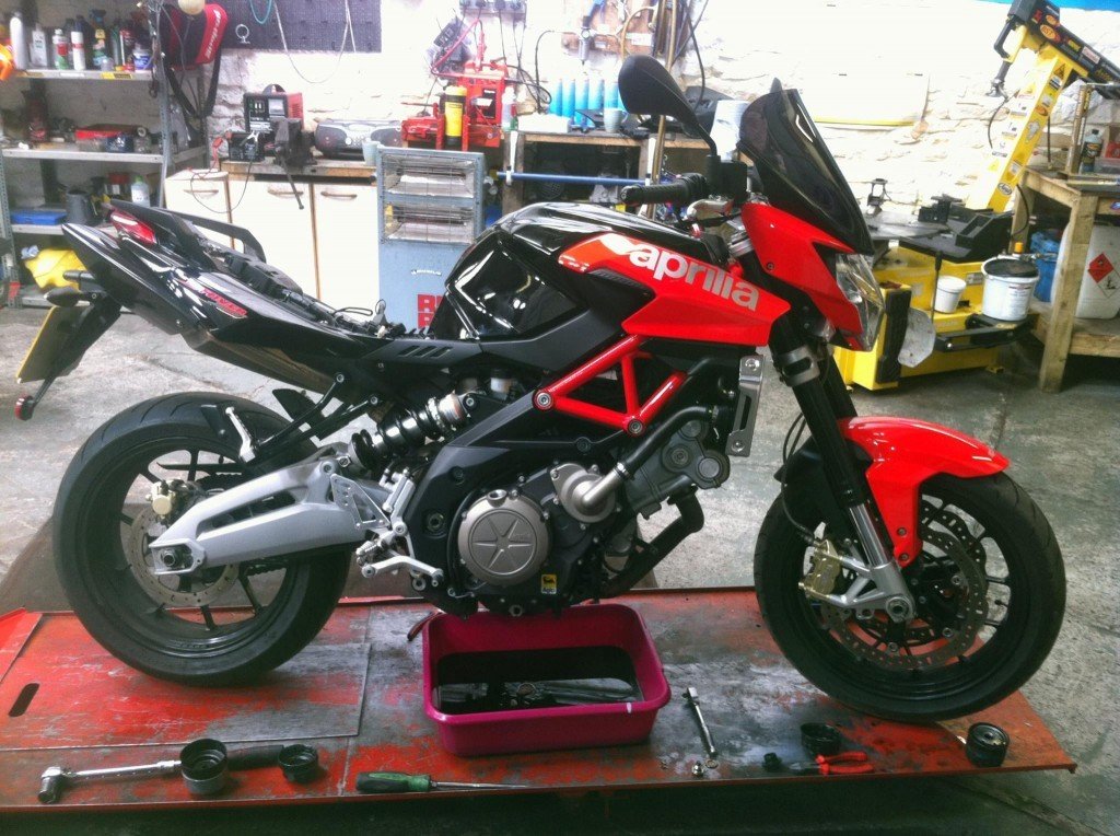 aprillia motorcycle inspection workshop